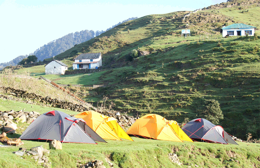 camping and trekking in uttarakhand